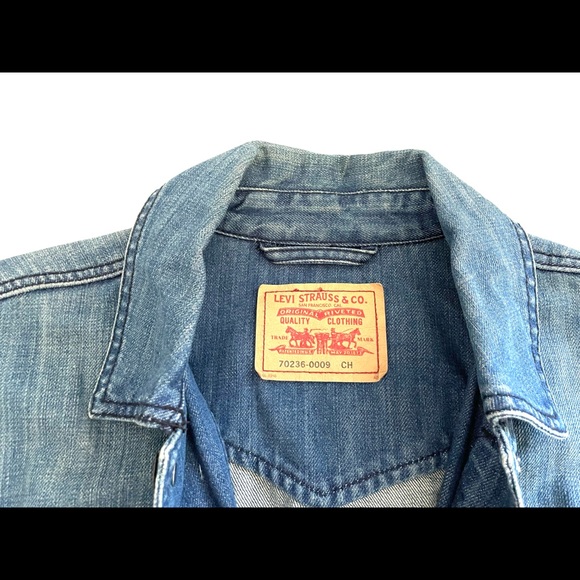The Original Denim Jacket for Woman - Picture 7 of 7